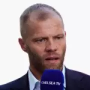 Chelsea Legend Eidur Gudjohnsen Declares Arsenal's Title Hopes Over After Defeat