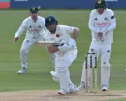 County Cricket Day Four: Surrey v Leicestershire, Notts v Glamorgan, and More Live Updates
