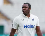 County Cricket Highlights: Veteran Stars Shine in Championship Week