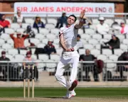 County Cricket Season Takes Shape as Veterans Deliver Key Wins