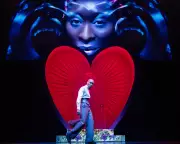 Cynthia Erivo Halts Dracula Show After Spotting Audience Member Filming