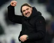 Daniel Farke: The Romantic Pragmatist Bringing Joy Back to Leeds United
