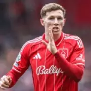 Elliot Anderson Chooses Manchester City Over United in Summer Transfer Saga