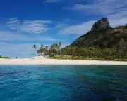 Fiji Cruise Ship Grounded Near Cast Away Island, Salvage Crews Work to Prevent Oil Spill