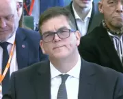 Former Cabinet Secretary Reveals Officials Weighed Withholding Mandelson Vetting Files