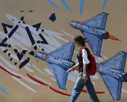 Fragile US-Iran Ceasefire Hangs by Thread Amid Contradictory Claims