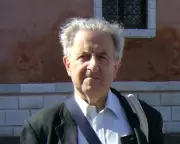 Giulio Lepschy: A Life of Linguistic Scholarship and Academic Legacy