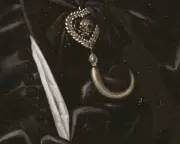 Hamnet-Era Mourning Jewel Rediscovered After 400 Years in Historic Painting