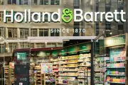 Holland & Barrett Revamps High Street Strategy with Free Health Services