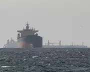 Hormuz Strait Reopens Amid US-Iran Tensions, Oil Prices React