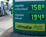 Jeremy Hunt Proposes Social Tariff to Combat Energy Crisis Amid Iran War