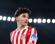 Julián Alvarez Emerges from Supporting Role to Prove His Elite Striker Status