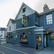 Kingston Pub Seeks Later Terrace Hours with Local Support