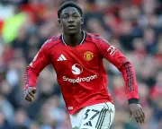 Kobbie Mainoo Nearing New Manchester United Deal, Says Michael Carrick