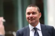 Lars Windhorst's Private Office Faces Sixth Winding-Up Petition from HMRC