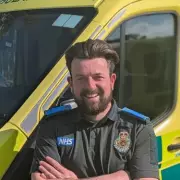 London Ambulance Worker Disarms Knife-Wielding Man to Protect Mother and Daughter