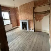 London Woman Finds 'Easy' Way to Buy Home with Instant Contract