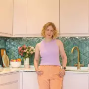 London Woman Raffles £370k Flat for £5 to Help Next Generation Buy Homes