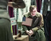 Mark Gatiss Terrifies in Brecht's 'The Resistible Rise of Arturo Ui' at RSC