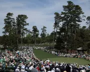 Masters Final Round Drama: Young Chases McIlroy as Scheffler Looms