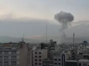 Middle East Conflict Triggers $1.4 Billion Exodus from UK Equity Funds