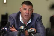 Mike Vrabel's Draft Counseling Role Sparks NFL Media Debate