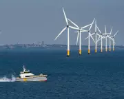 Miliband's Energy Price De-Linking Plan Offers Modest Relief, Experts Say