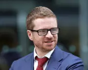 MPs to Question Ex-Officials in Mandelson Vetting Scandal