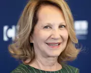 Nathalie Baye, Acclaimed French Film Star, Dies at 77