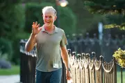 Netflix Co-Founder Reed Hastings Steps Down After Earnings Report Sparks Market Concern