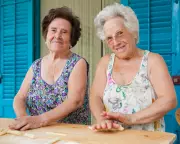 Nonnamaxxing: Gen Z Embraces Italian Grandmothers' Blue Zone Secrets