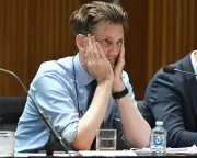 RBA Warns of 'Stagflationary Shock' Nightmare as Consumer Confidence Plummets