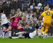 Rutter's Late Strike Dashes Spurs' Survival Hopes in Dramatic Draw