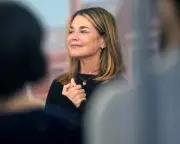 Savannah Guthrie's Emotional Return to Today Show After Mother's Disappearance