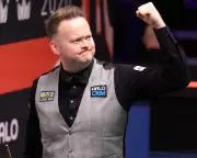 Shaun Murphy Powers into World Snooker Quarter-Finals