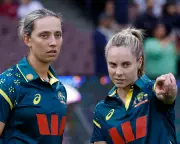 Sophie Molineux's Injury Sidelines Australian Cricket Captain