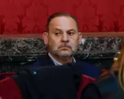 Spain's Political Parties Face Twin Corruption Trials Ahead of Elections