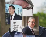 Starmer's Government Faces Crisis Over Mandelson Vetting Scandal