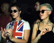 Tate Britain Exhibition to Explore 1990s Art and Fashion Revolution
