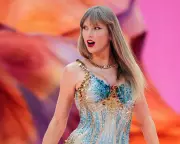 Taylor Swift Files Trademarks for Voice and Image Amid AI Misuse Concerns