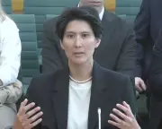 Top Civil Servant Reveals New Details on Mandelson Vetting Controversy