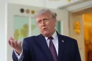 Trump 'No Rush' to End Iran War as Ceasefire Extended, Oil Holds Over $105