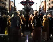 UK Economy Surges with Unexpected 0.5% Growth Amid Pre-War Tensions
