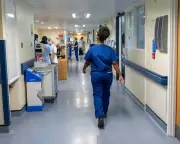 UK Hospitals Use Nurses to Cover Doctor Shortages, Safety Fears Raised