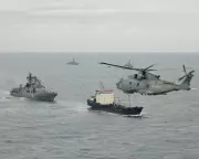 UK Navy Thwarts Russian Submarine Surveillance of Undersea Cables