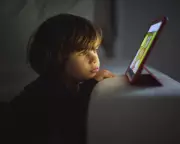UK Screen Time Guidance for Under-Fives Criticized as Inconsistent and Inadequate