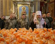 Ukrainian Church Blesses Easter Cakes for Frontline Troops Amid Ceasefire Doubts