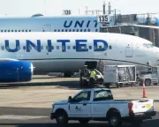United Airlines Flight Diverts to Pittsburgh Over Security Threat, Passengers Evacuated