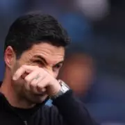 Vieira Criticizes Arteta's Substitution as Arsenal Fall to Man City