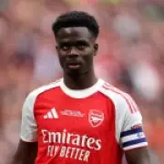 Wayne Rooney Analyzes Bukayo Saka's Struggles Amid Arsenal's Title Chase